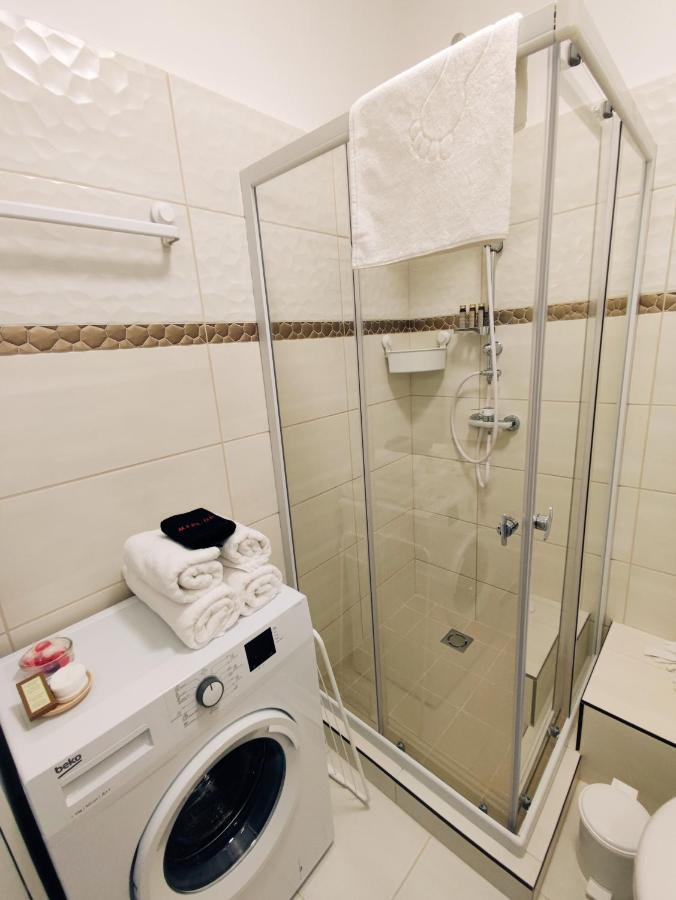 Central Palace Apartman Debreczyn Zewnętrze zdjęcie