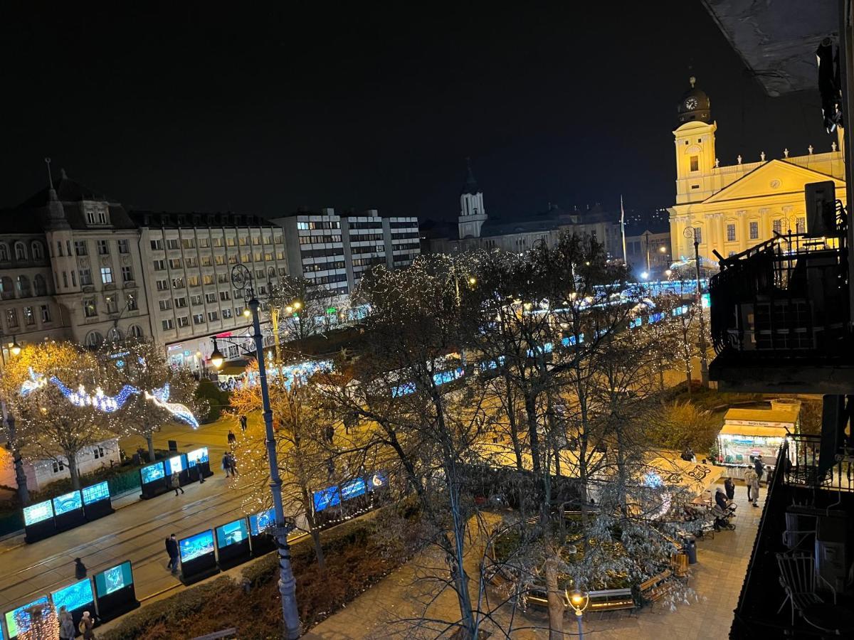 Central Palace Apartman Debreczyn Zewnętrze zdjęcie